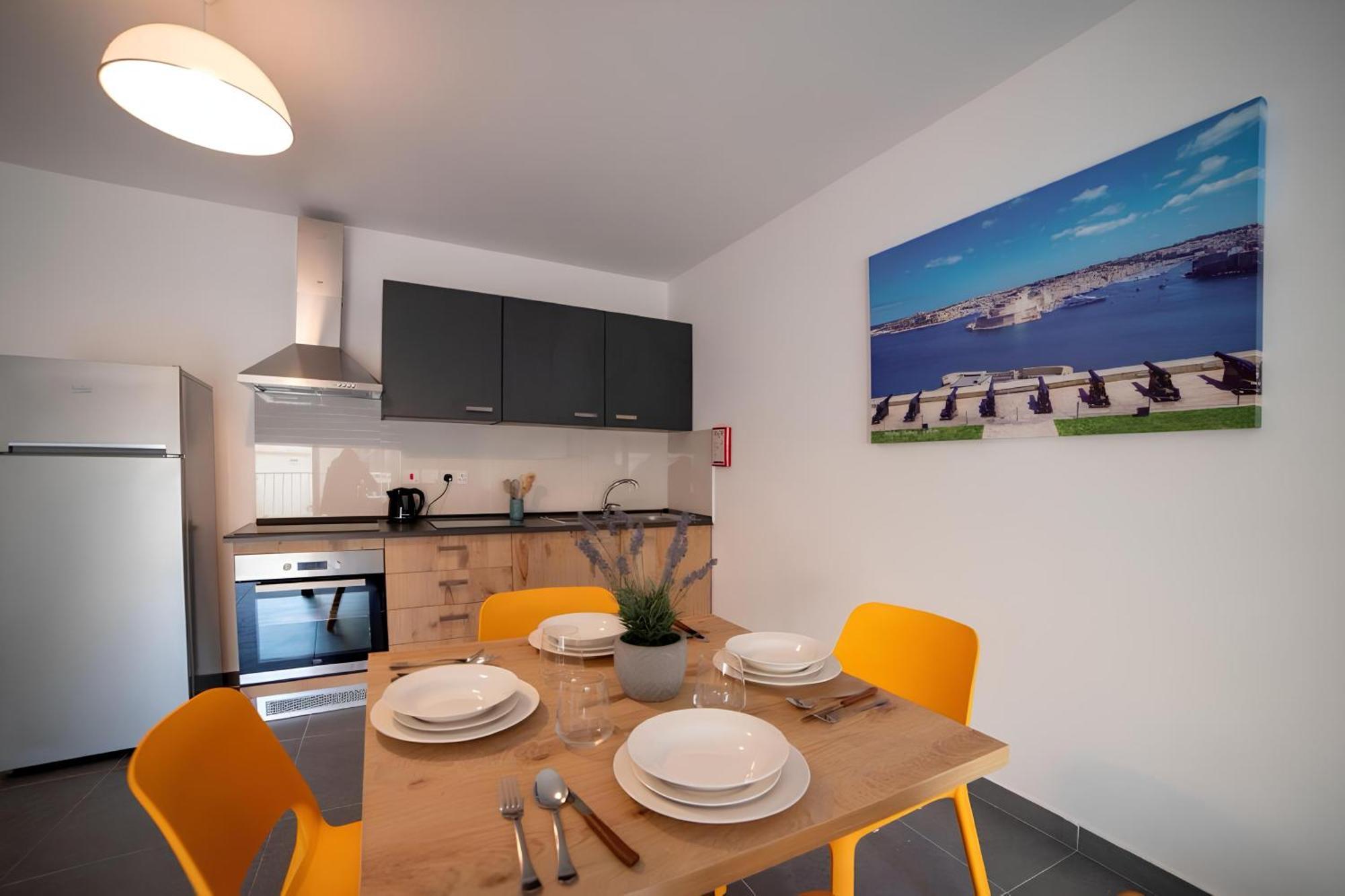 Elise Apartments Gzira Exterior photo